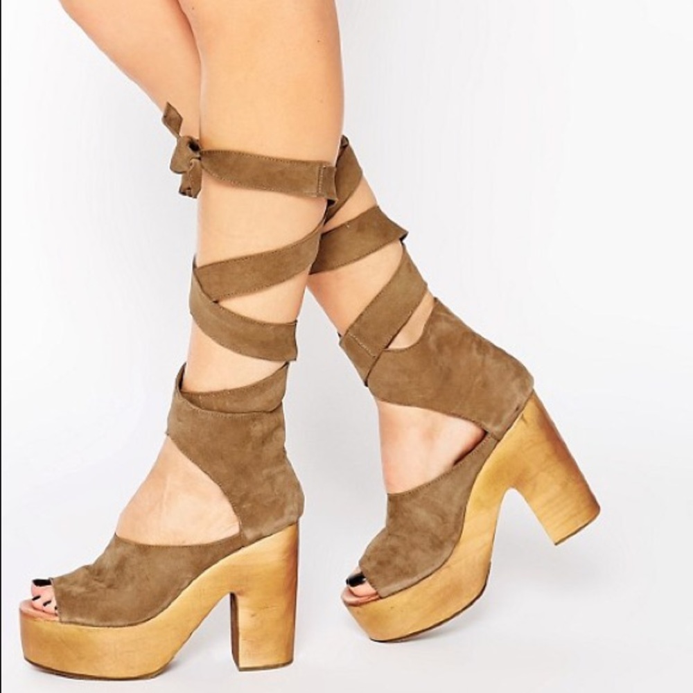 Free People wrap taupe heel clog